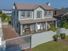 3-Bed-Mountain View